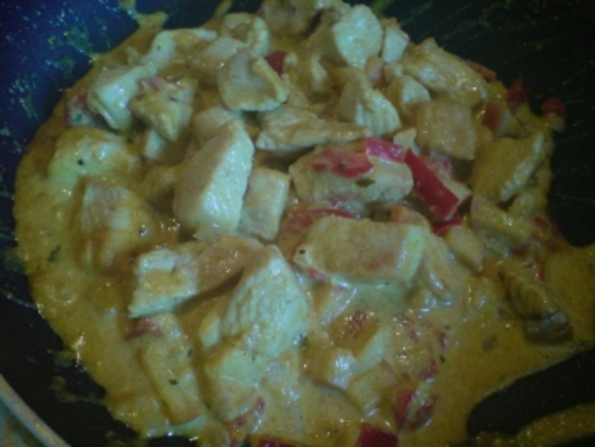 Puten-Curry mit Paprika und Apfel - Rezept Durch nanuuk