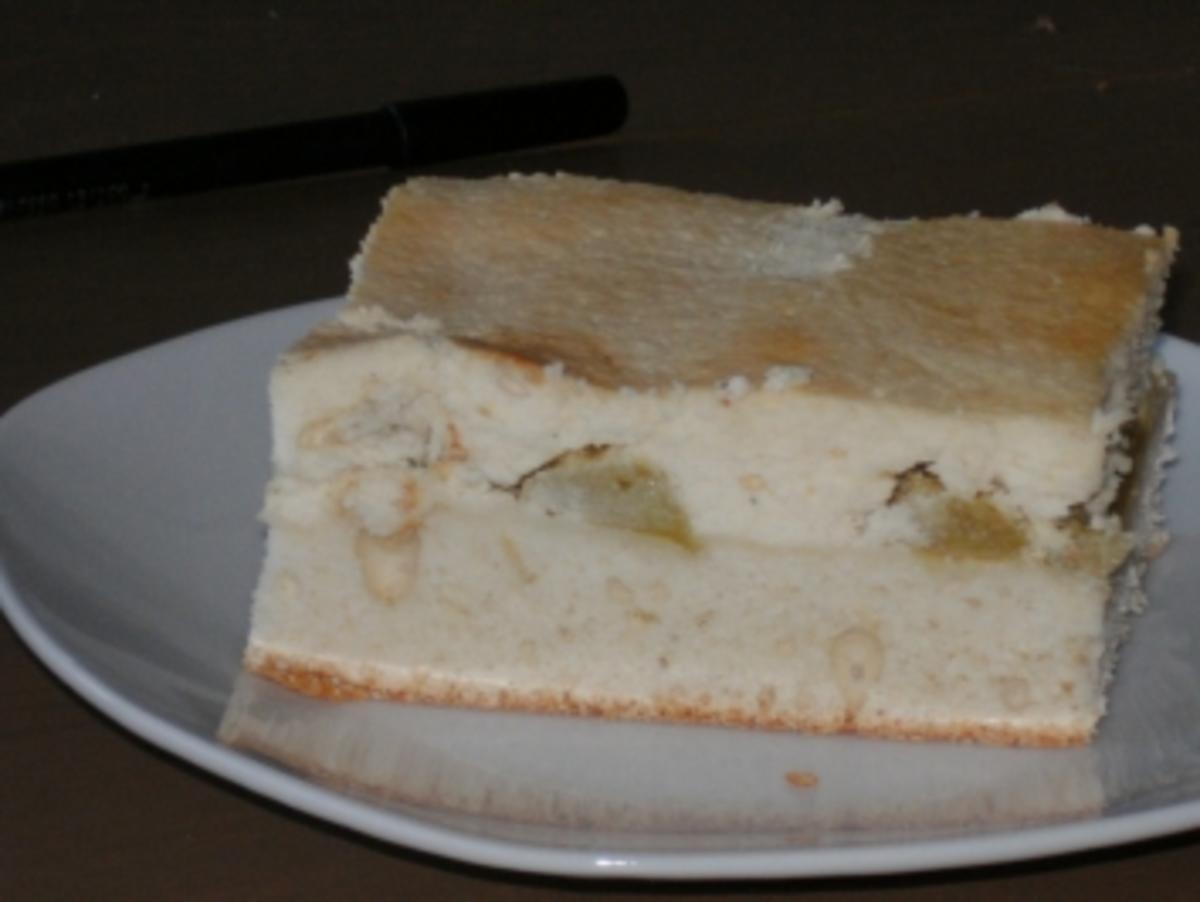 Rhabarber-Käse-Kuchen vom Blech - Rezept