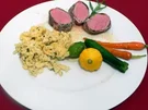 Saltimbocca vom Kalbsfilet mit Rosmarinspätzle und Zwerggemüse - Rezept