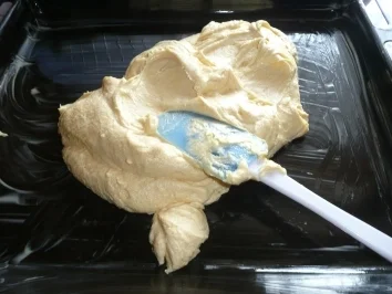 Saftige Rhabarberschnitten - Rezept - Bild Nr. 5