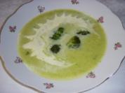 BROCCOLISUPPE - Rezept