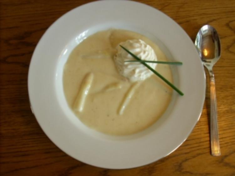 Spargelcremesuppe so hat sie schon meine Oma gemacht - Rezept mit Bild ...