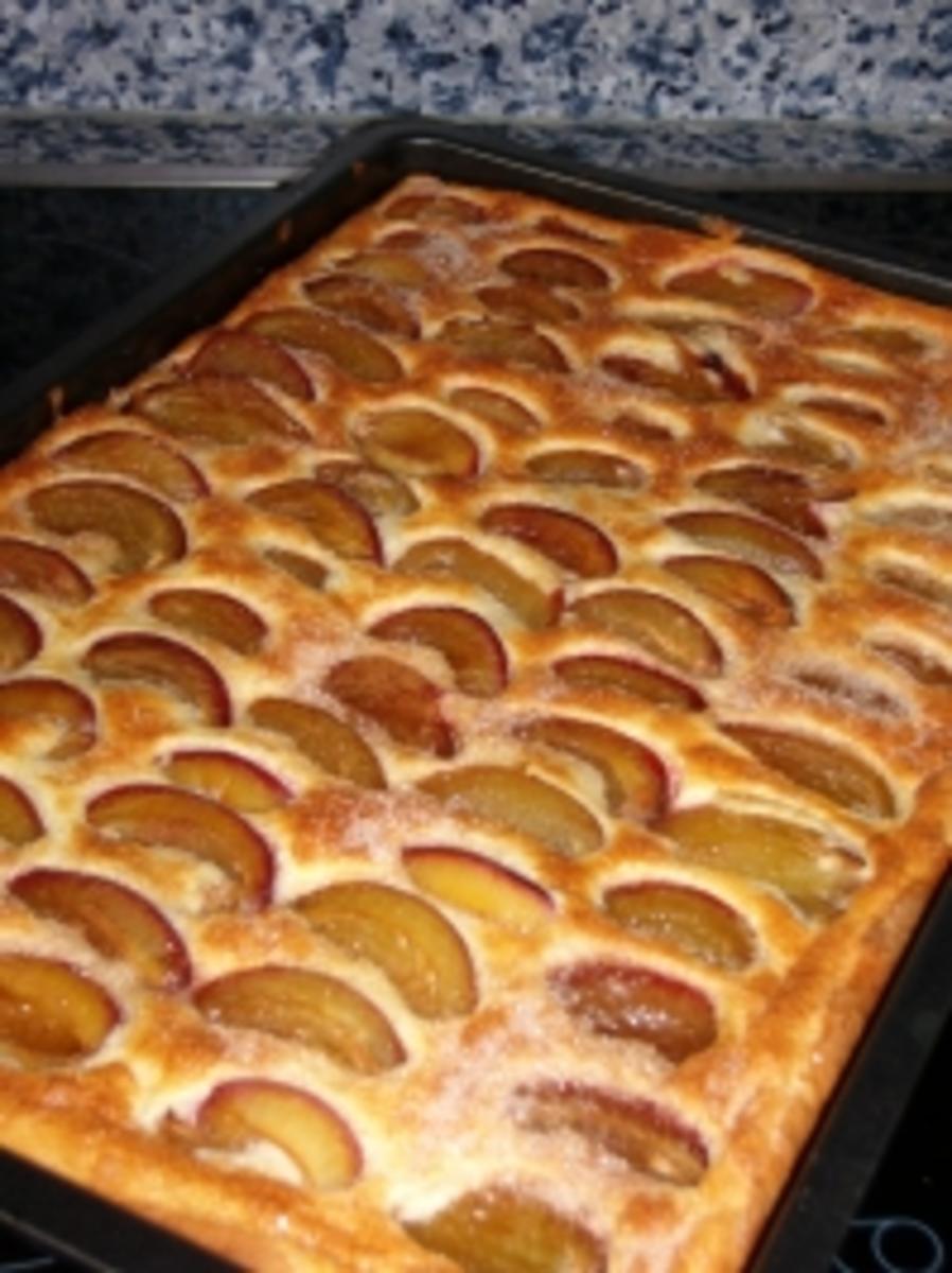 Zwetschgenkuchen Mit F r Den Hefeteig Und Mehl Rezept Mit Bild 