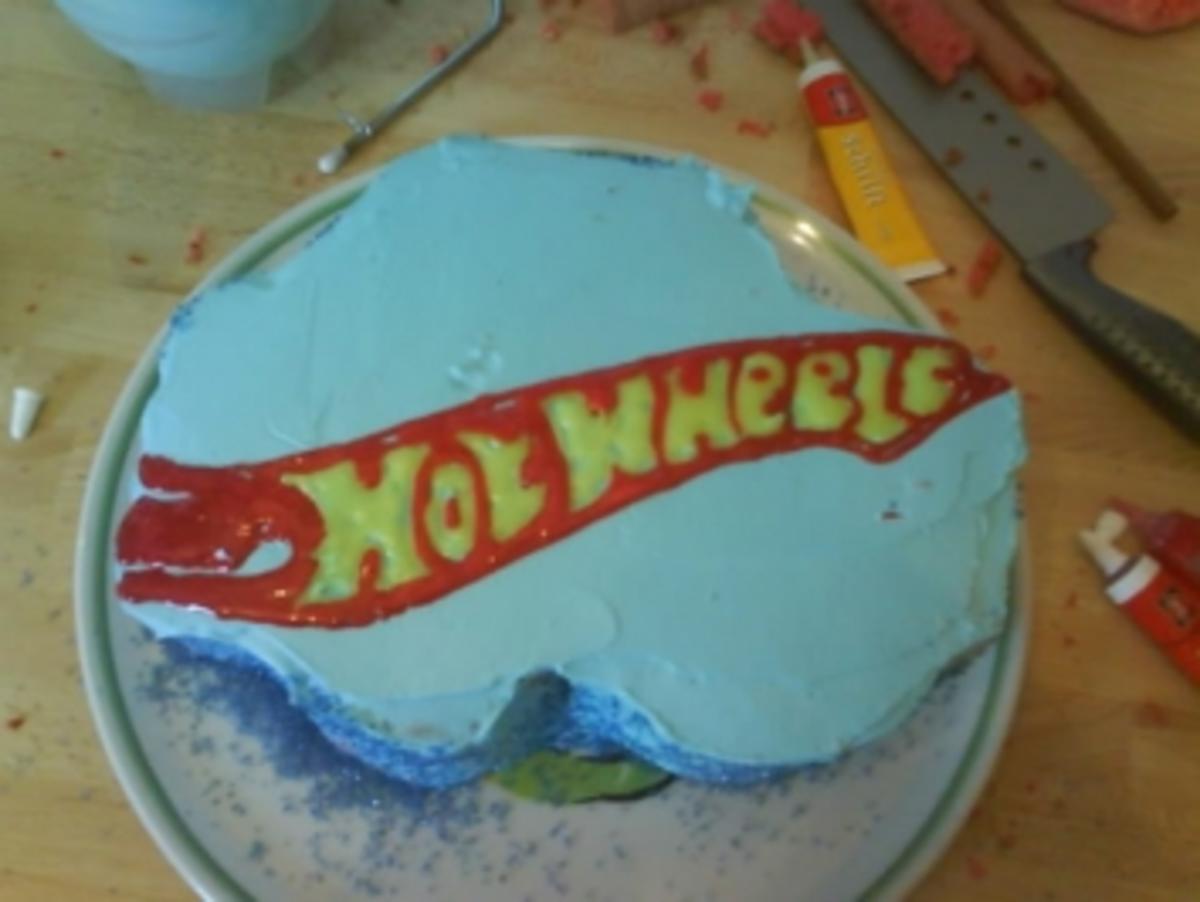 Hot Wheels Torte - Rezept - Bild Nr. 5