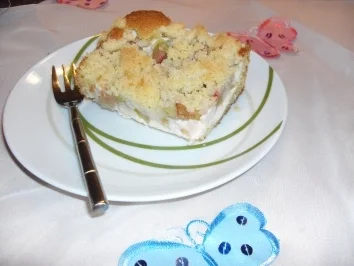 Rhabarber-Quark Streuselkuchen - Rezept