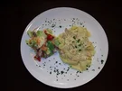 Pappardelle mit Lachs in Weißwein-Sahne Soße - Rezept