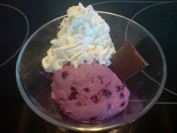 Rezept: Dessert "Heidelbeer-Vanille-Creme" Dessert "Heidelbeer-Vanille-Creme" - Rezept