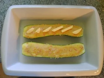HAUPTSPEISE: Zuchini mit Kartoffel-Schinken-Fülle - Rezept