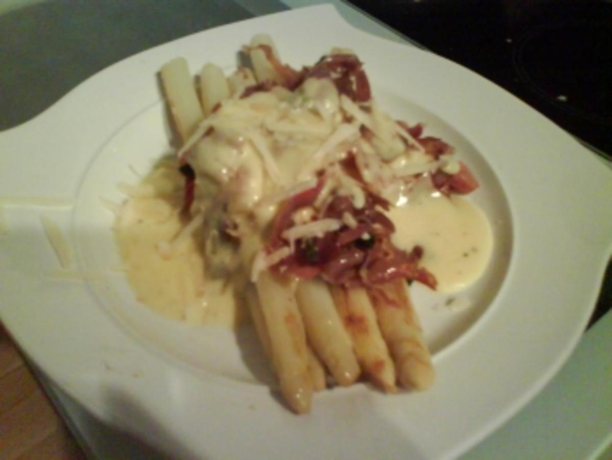 Spargel angebraten mit Parmaschinken - Rezept