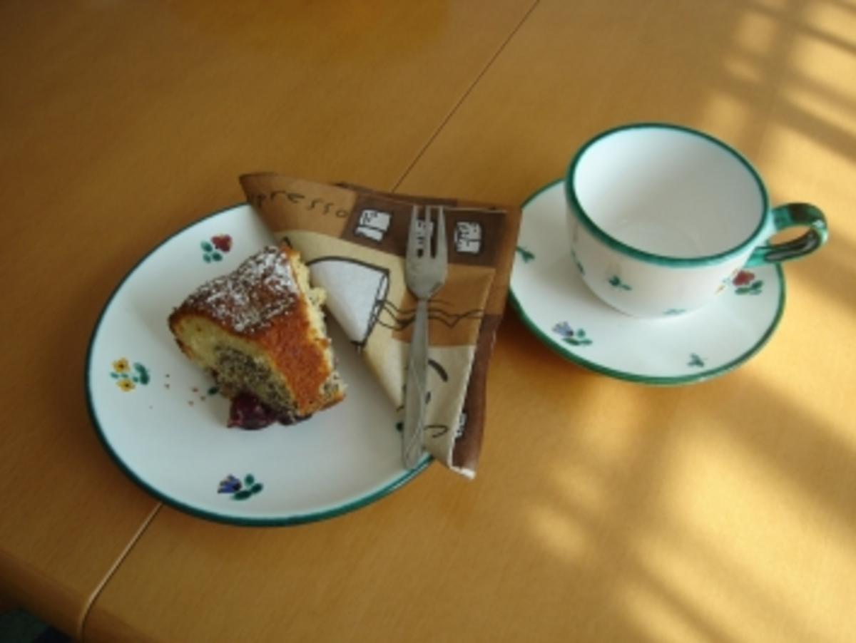 Mohn-Marmorkuchen mit Kirschen - Rezept - Bild Nr. 2