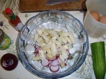 Rezept: Spargelsalat mit Schinken und Ei Bild Nr. 4 Spargelsalat mit Schinken und Ei - Rezept - Bild Nr. 4