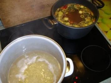 Rezept: Nudelsuppe Thai Style Bild Nr. 2 Nudelsuppe Thai Style - Rezept - Bild Nr. 2