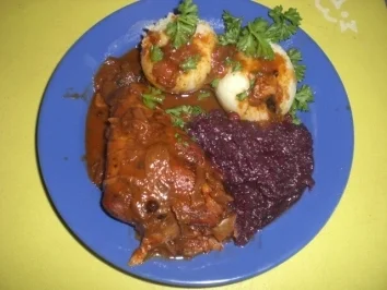 Rezept: Kaninchenschenkel in Rotweinsoße Kaninchenschenkel in Rotweinsoße - Rezept