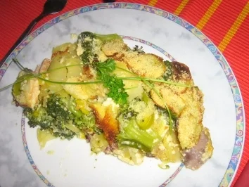 Kartoffel-Gemüse-Lasagne mit Einlage - Rezept