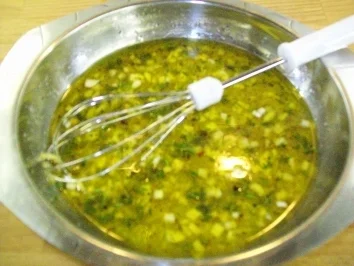 Gegrillte Hähnchenkeulen mit Zitrone und Thymian - Rezept - Bild Nr. 4