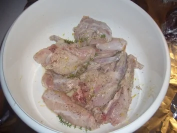 Rezept: Kikis Zitroniges Kaninchen "light" Bild Nr. 2 Kikis Zitroniges Kaninchen "light" - Rezept - Bild Nr. 2