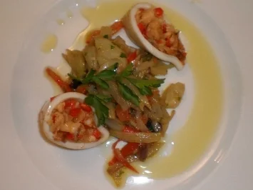 Gefüllte Calamari mit gebratenem Fenchel - Rezept