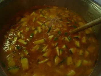 Tomatensuppe mediteran - Rezept