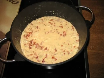Spaghetti mit Sahnechampignons und getrockneten Tomaten - Rezept - Bild Nr. 5