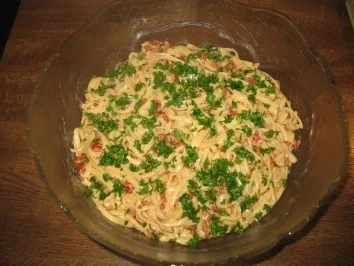 Spaghetti mit Sahnechampignons und getrockneten Tomaten - Rezept - Bild Nr. 6