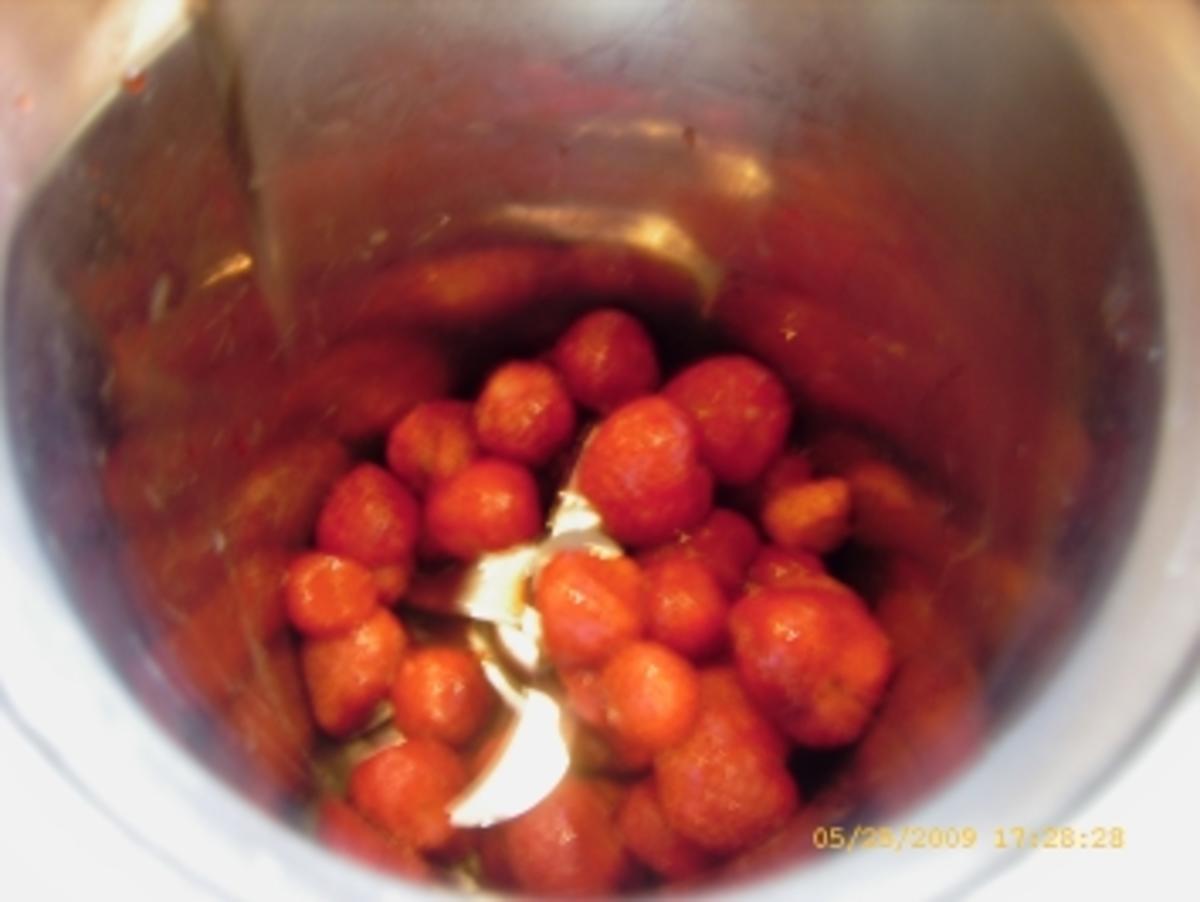 Schmand - Joghurt - Creme mit Frucht - Rezept - Bild Nr. 11