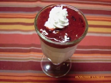 Schmand - Joghurt - Creme mit Frucht - Rezept - Bild Nr. 24