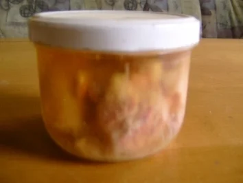 Rezept: Eisbein eingemacht Eisbein eingemacht - Rezept