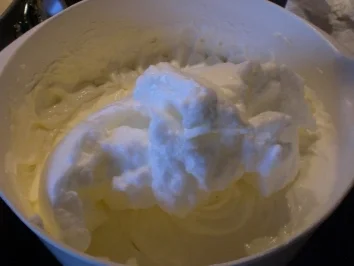 Rezept: * Kuchen * Käsekuchen mit Streuseln Bild Nr. 9 * Kuchen * Käsekuchen mit Streuseln - Rezept - Bild Nr. 9