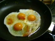 Enteneier mit Kräuter - Rezept