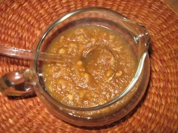 Walnuß-Apfelsauce - Rezept