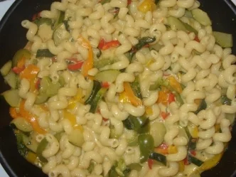 Linda´s Ruck-Zuck Gemüse-Nudelpfanne - Rezept - Bild Nr. 6