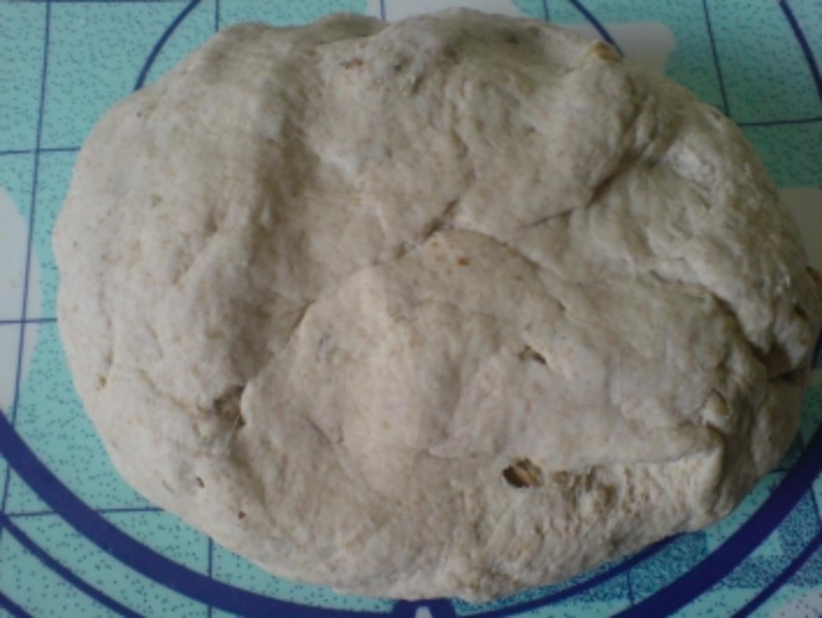 Nuss - Buttermilch - Brot - Rezept - Bild Nr. 4