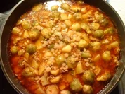 Rezept: Hack-Kartoffeltopf mit Rosenkohl Hack-Kartoffeltopf mit Rosenkohl - Rezept