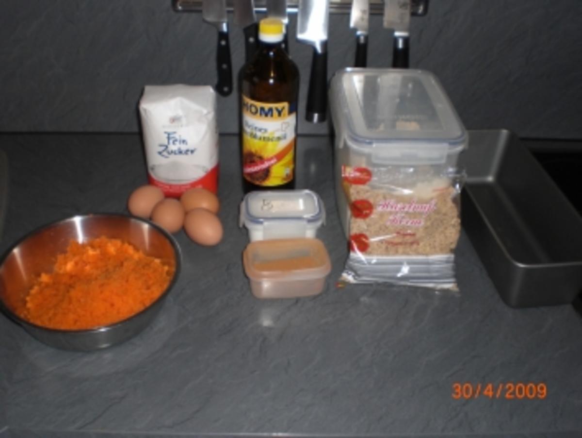 Karottenkuchen - Rezept - Bild Nr. 3