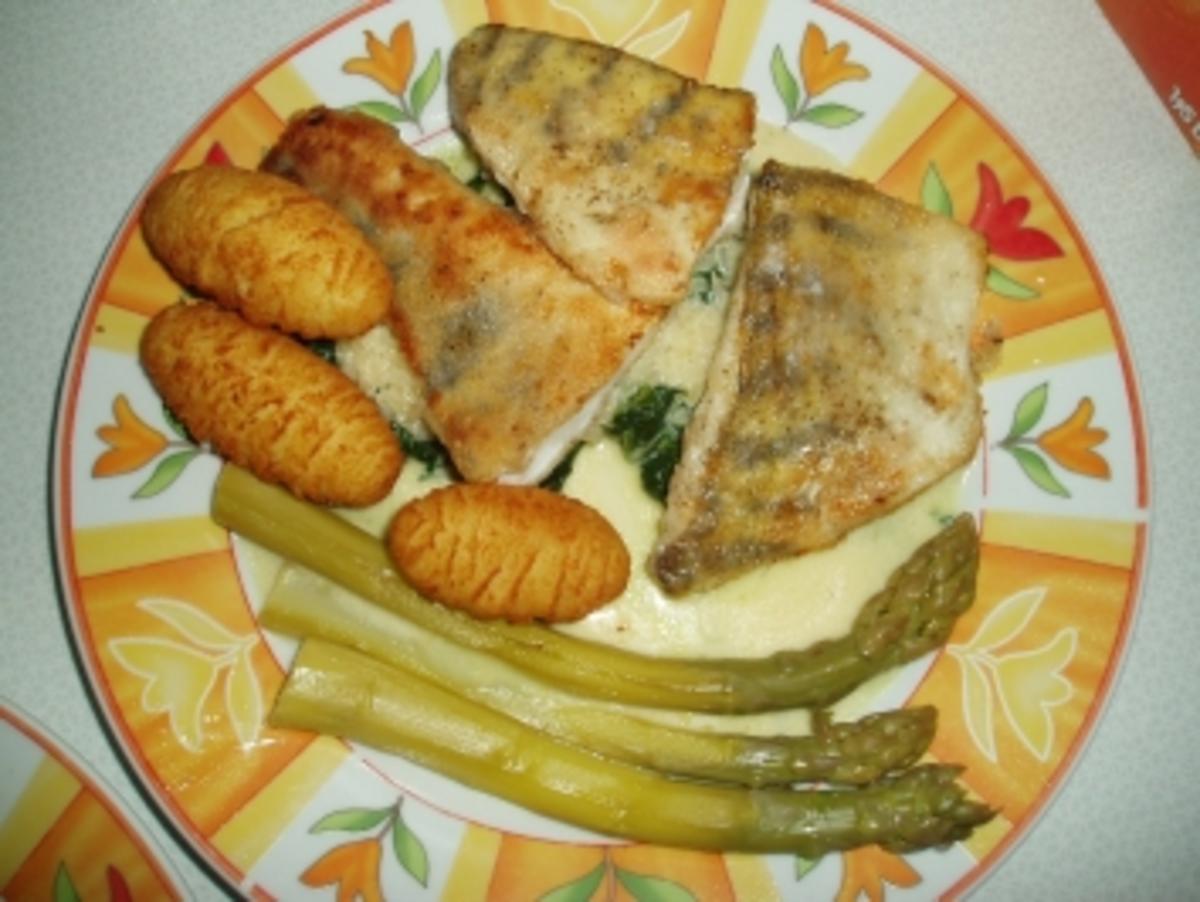 Bilder für Gebratener Zander mit Zwiebelsoß - Rezept