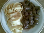 Gebratene Hähnchen-Herzchen mit Bandnudeln - Rezept