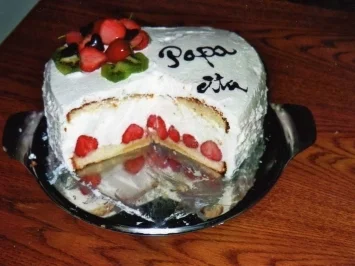 Erdbeer-Joghurt-Torte - Rezept - Bild Nr. 2