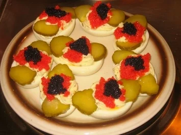 Rezept: Brotzeit: Lisa's "Russische Eier" Bild Nr. 3 Brotzeit: Lisa's "Russische Eier" - Rezept - Bild Nr. 3