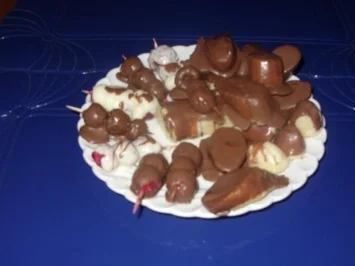 Rezept: Bananenstücke und Himbeeren im Schokokleid Bild Nr. 4 Bananenstücke und Himbeeren im Schokokleid - Rezept - Bild Nr. 4