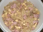 Zwiebel-Käse-Schinken-Salat - Rezept