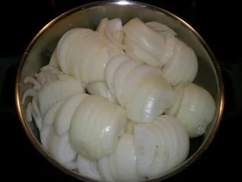 Zwiebel-Käse-Schinken-Salat - Rezept - Bild Nr. 2