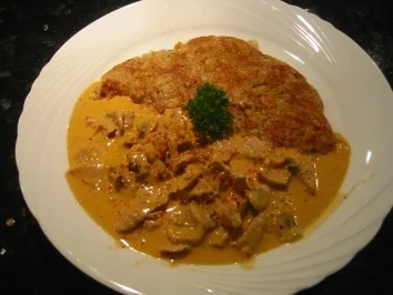 Geschnetzeltes Kalbfleisch an Champignon-Rahm - Rezept - Bild Nr. 7