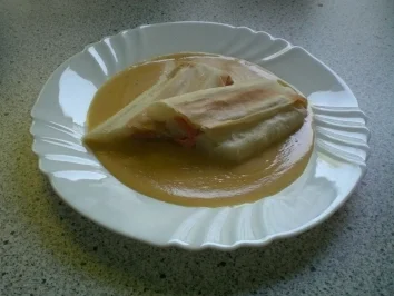 Spargelröllchen mit Orangen-Parmesansoße - Rezept