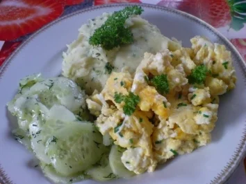 Rezept: Einfacher Gurkensalat Bild Nr. 19 Einfacher Gurkensalat - Rezept - Bild Nr. 19