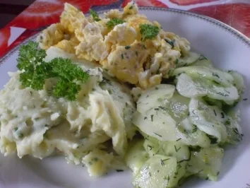 Rezept: Einfacher Gurkensalat Bild Nr. 20 Einfacher Gurkensalat - Rezept - Bild Nr. 20