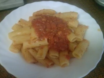 Tortiglioni mit Tomaten-Speck-Soße - Rezept - Bild Nr. 7