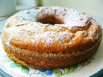 Rezept: Rahmgugelhupf Rahmgugelhupf - Rezept