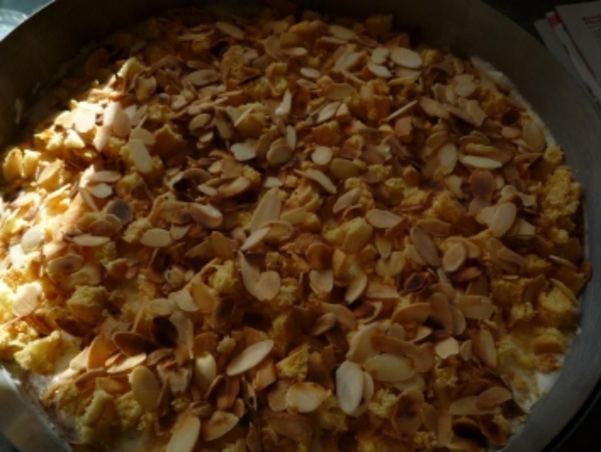 Flockentorte mit Joghurt und Kirschen - Rezept mit Bild - kochbar.de