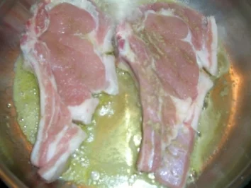 Rezept: Kalbskoteletts mit gratinierter Kartoffel-Selleriekruste Bild Nr. 2 Kalbskoteletts mit gratinierter Kartoffel-Selleriekruste - Rezept - Bild Nr. 2