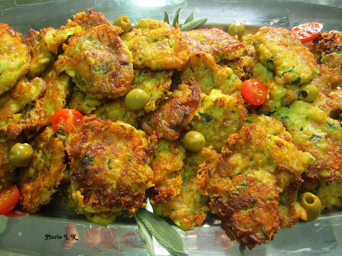 Rezept: Zucchinipuffer, griechische Art Bild Nr. 3131 Zucchinipuffer, griechische Art - Rezept - Bild Nr. 3131